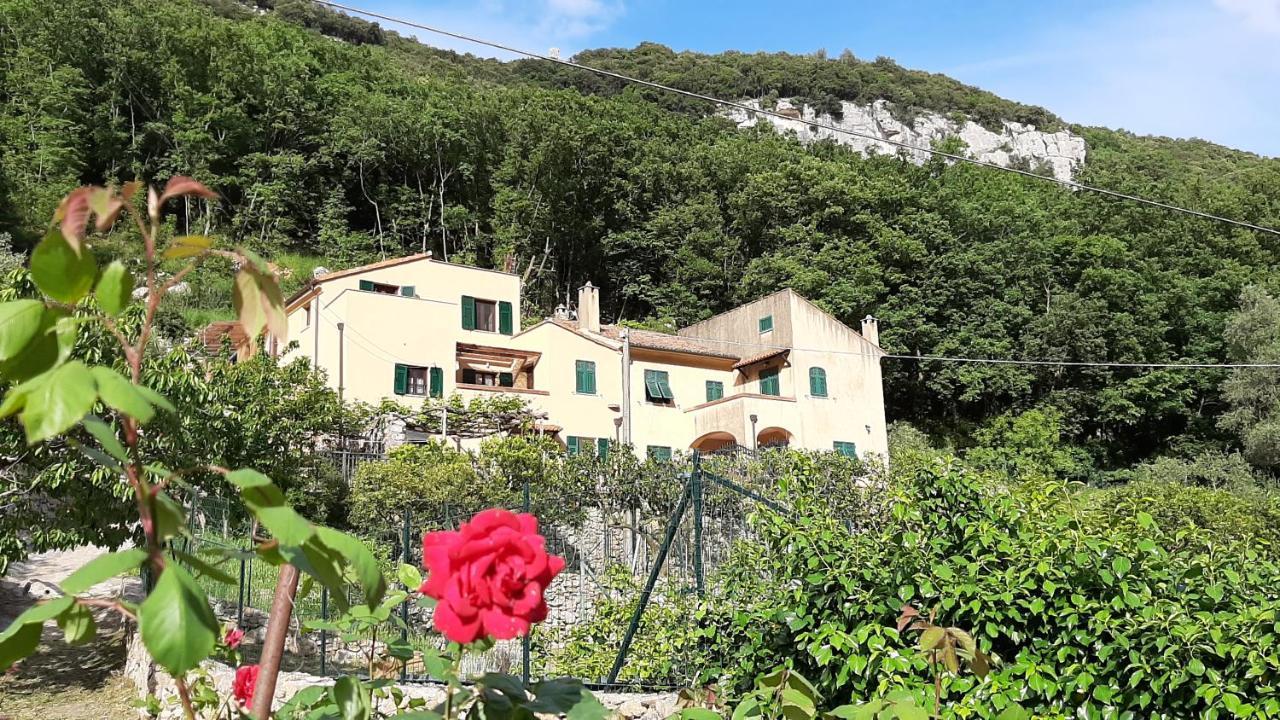 Agriturismo Alveare Finale Ligure Exterior foto