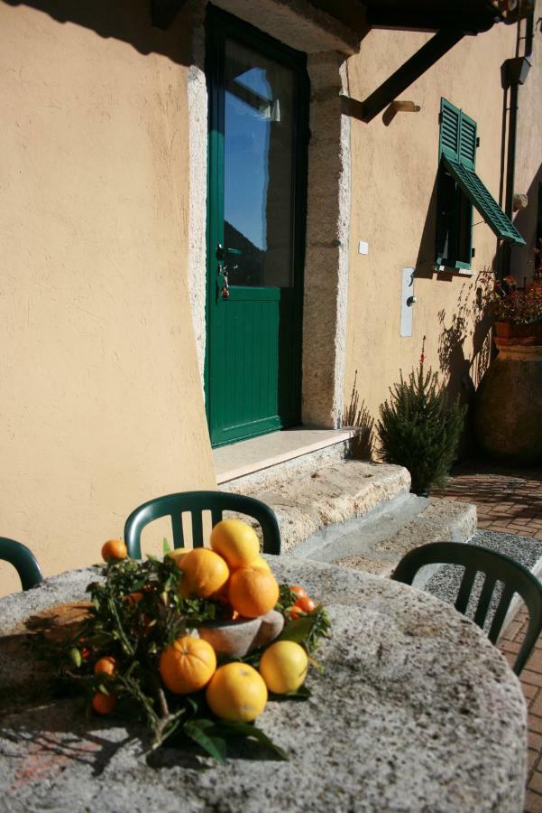 Agriturismo Alveare Finale Ligure Exterior foto